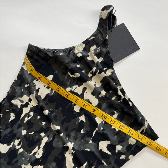 Norma Kamali NWT One Shoulder one piece CAMO Print Swimsuit size large - Picture 4 of 7